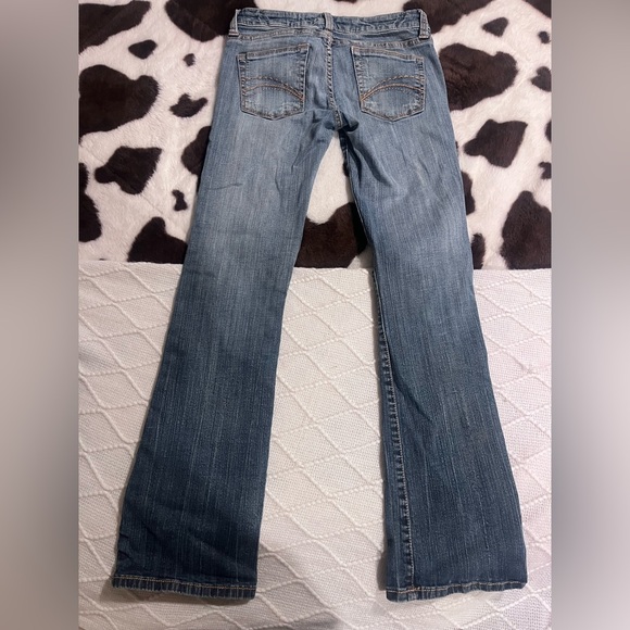 Distressed bootcut jeans - Picture 5 of 5